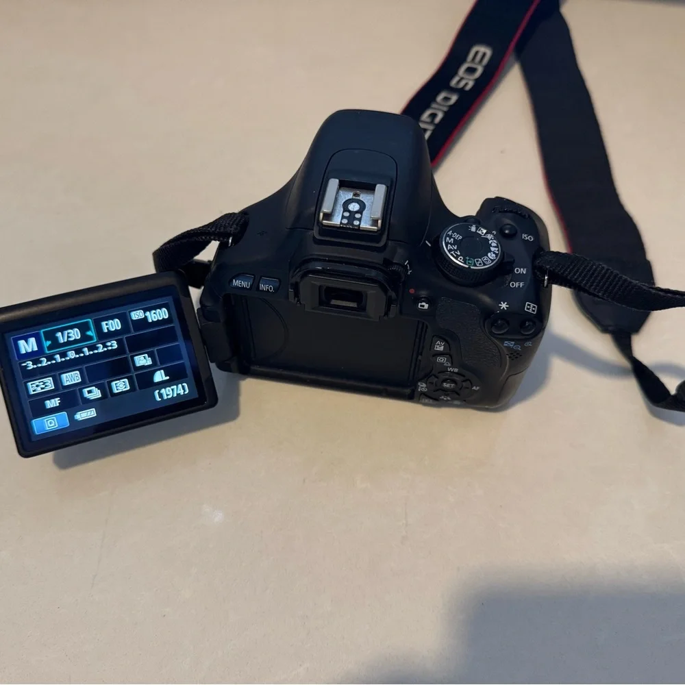 Canon EOS Rebel T3i DSLR camera body + lens + Accesories